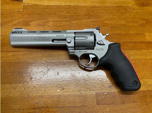 Revolver Taurus Raging Bull, .44mag, 6,5" 