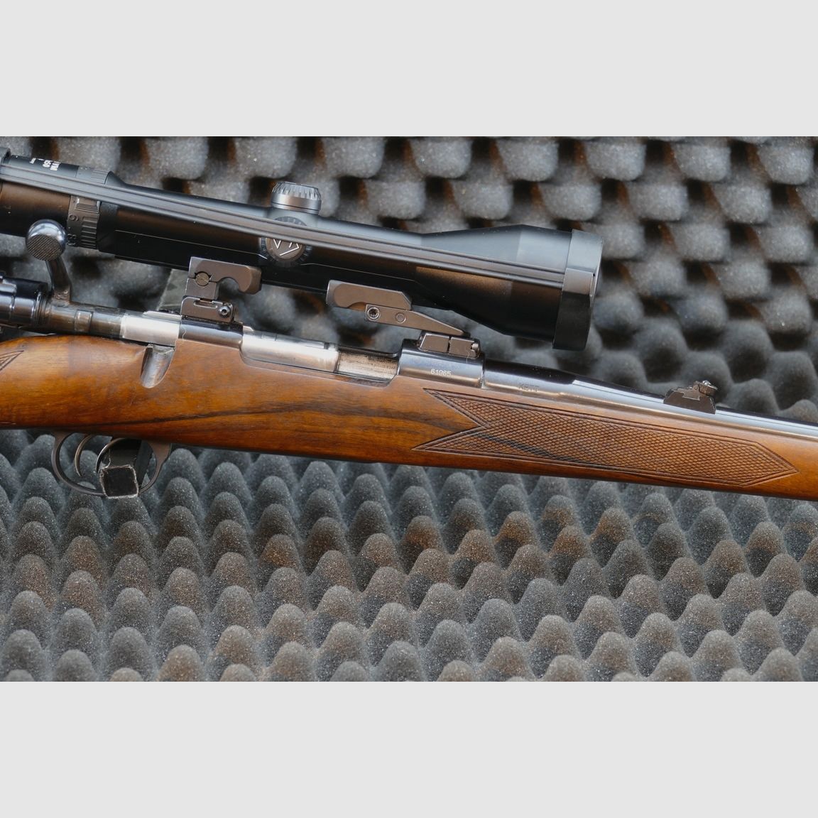 Repetierowy karabin, system 98, producent Luger, model L99, 30-06Spr, montaż EAW dla szyny wewnętrznej Zeiss