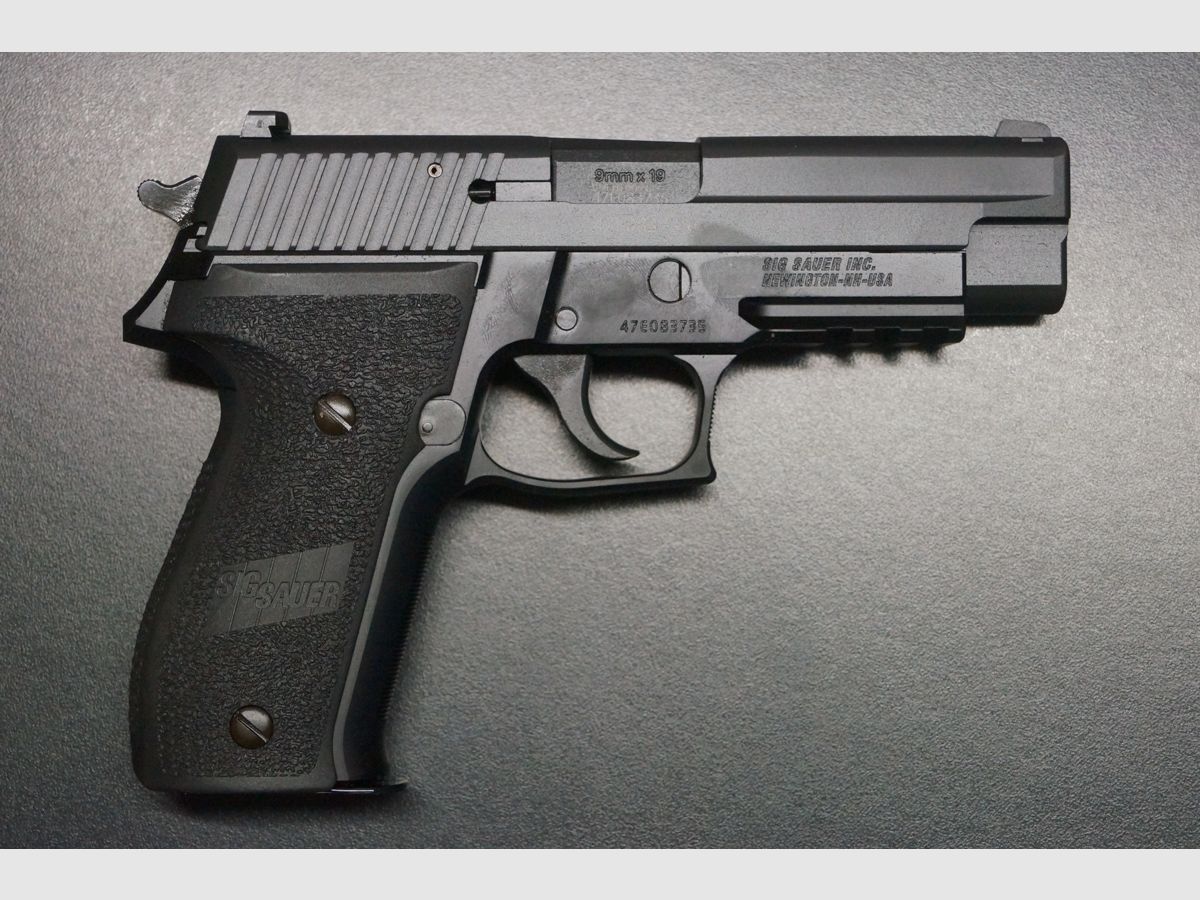 Sig Sauer P226 MK25, Bild 1 von 5
