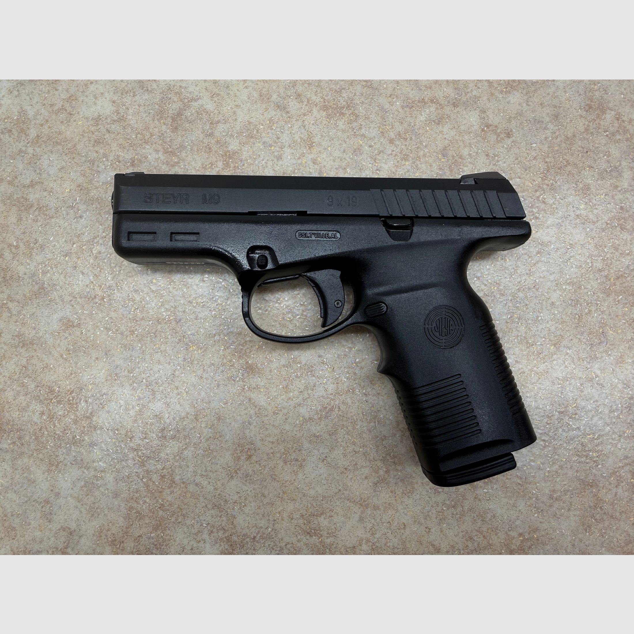Steyr M9 (9mm Luger)