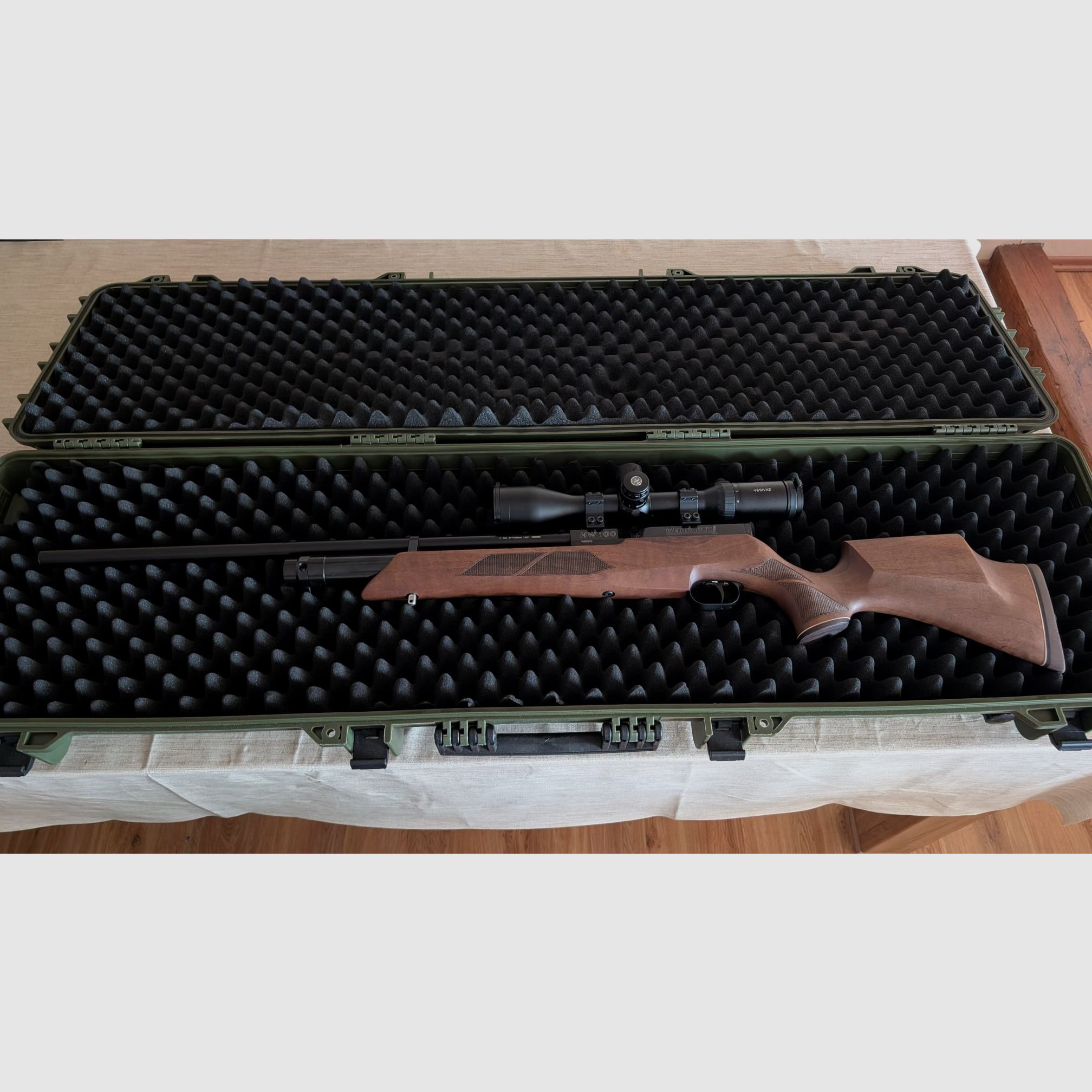 Weihrauch HW100 S F.S.B. 56cm extra long + scope (Hawke Airmax 30 WA SF 4-16x50 AMX IR) + bipod (MDT Oryx BiPod) + additional accessories + warranty