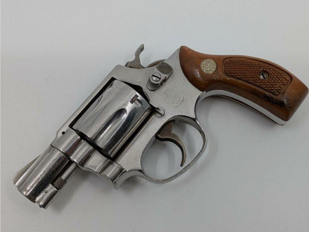 S&W 60