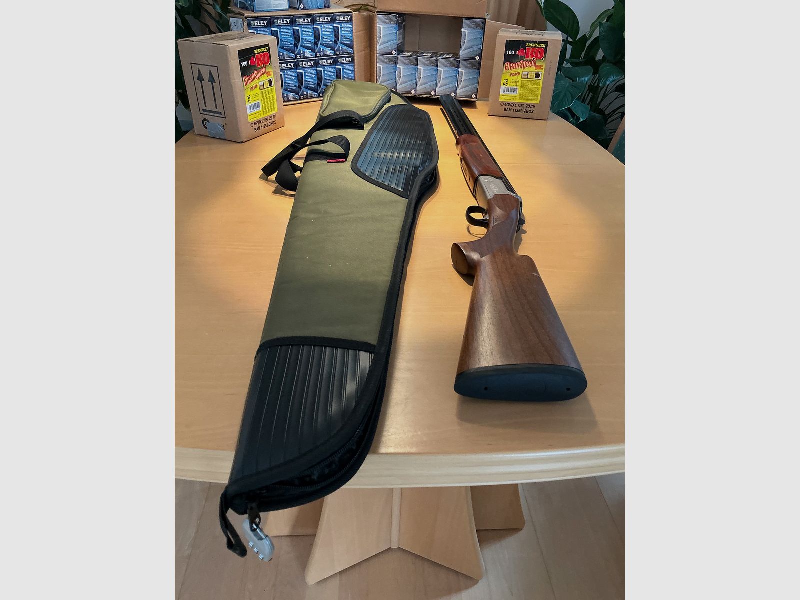 LW double-barrel shotgun