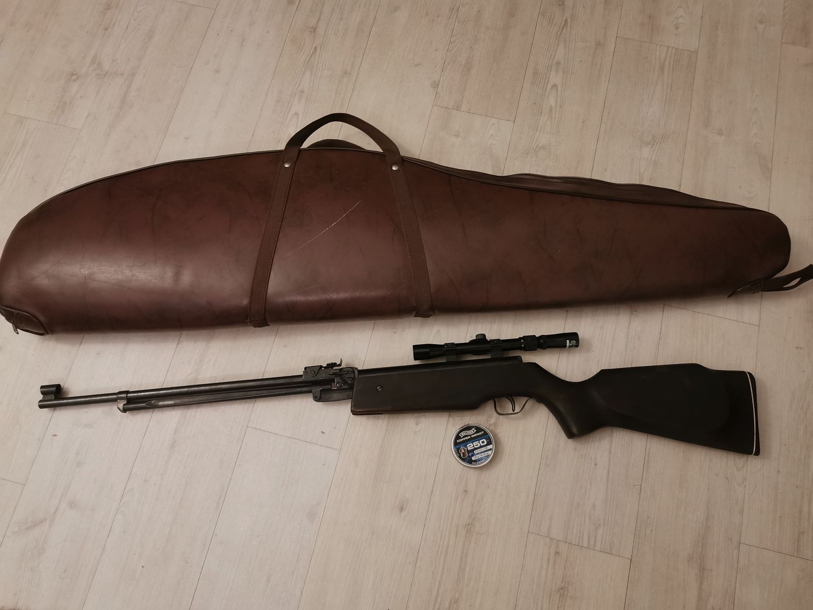 Umarex luchtgeweer in kaliber 5,5 - ouder model