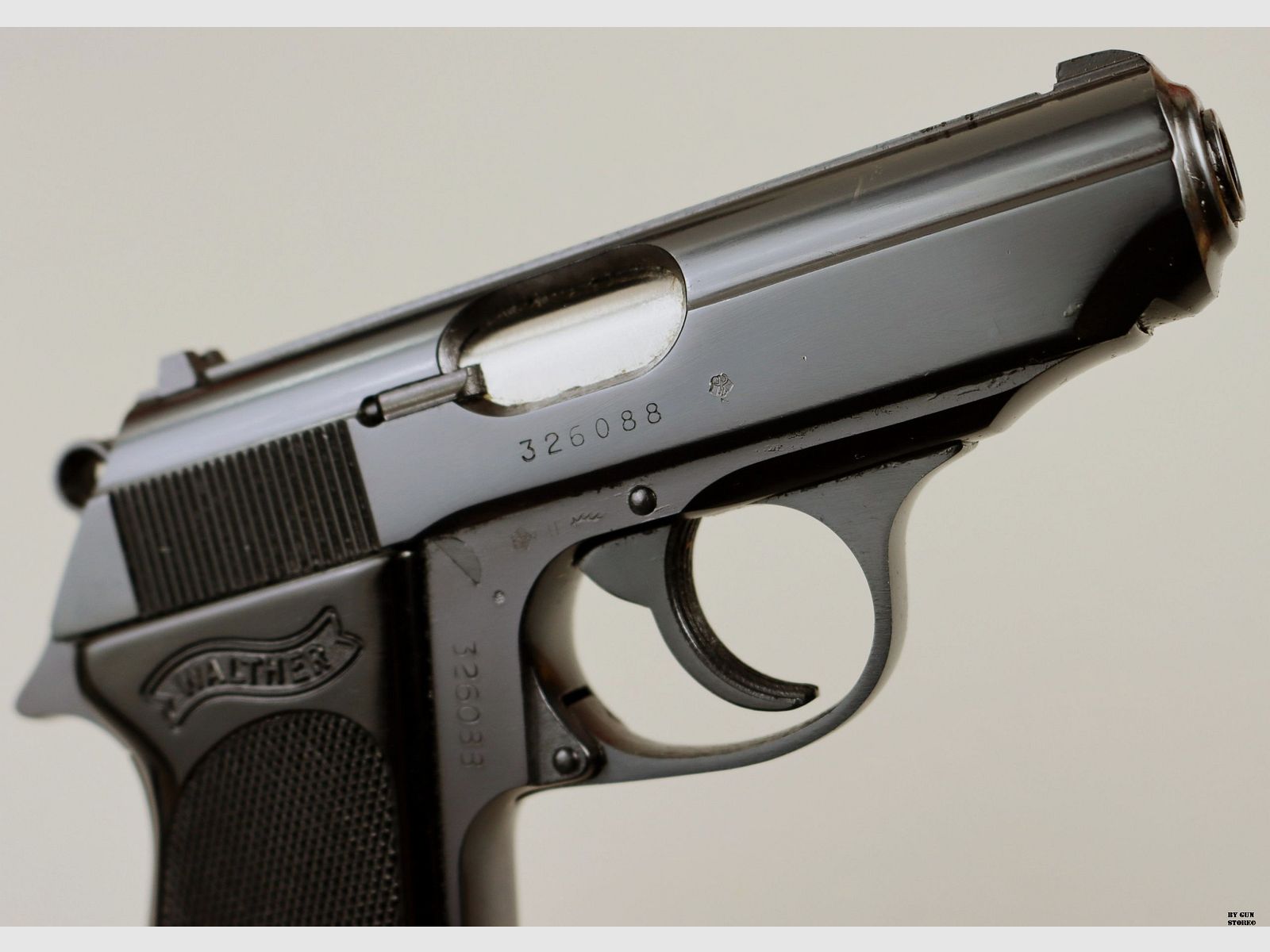 Pistola Walther mod. PPK Zoll Policía cal. 7,65 matr. 326088, imagen 7 de 9