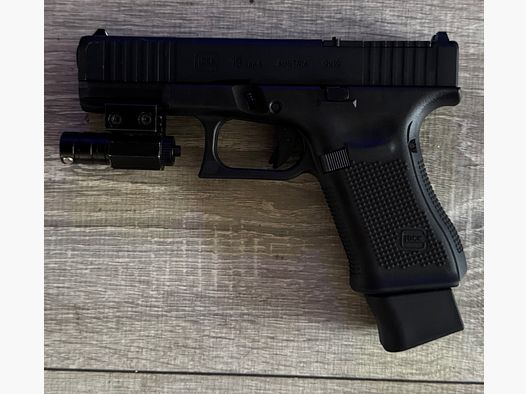 Umarex Glock 19 Gen 5 MOS 4,5 mm CO2 Blowback – Incl. Trijicon/Mini Dot plate & BBs (VB)