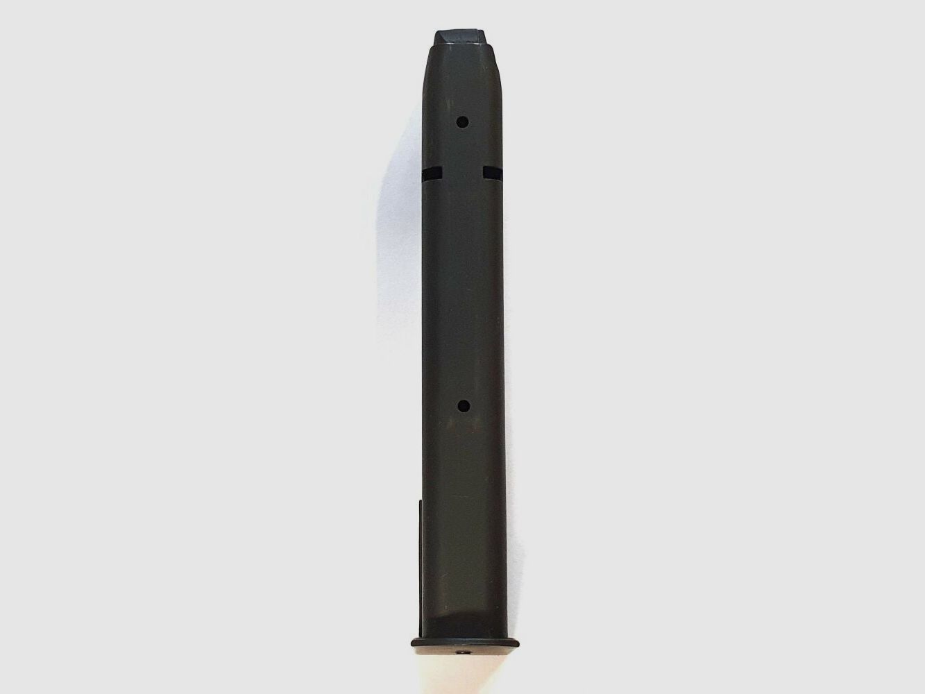 SIG SAUER magazine for pistol compatible with SIG P226, 9mm Luger, 20 rounds, used