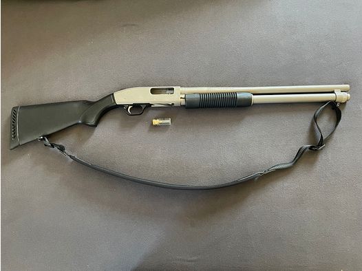 Mossberg 590 Mariner 12/70 bel état !