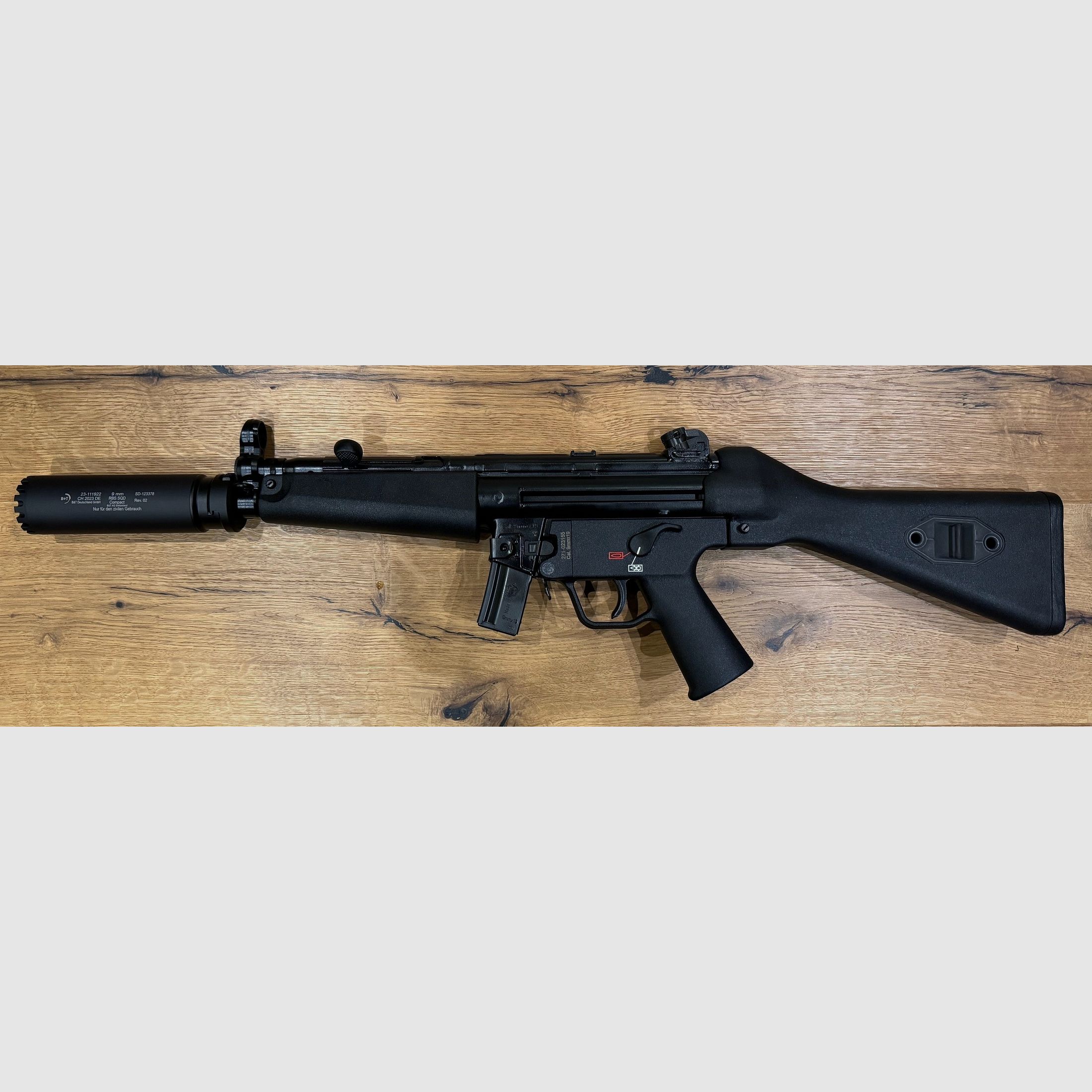 Heckler und Koch SP5 Büchse mit B&T RBS Schalldämpfer SQD™ Compact