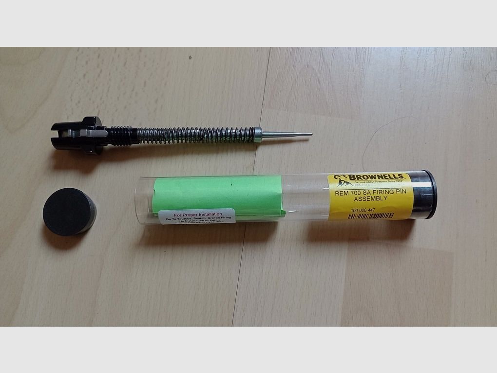 Zespół iglicy GRE-TAN z rowkami, czarny do Remington 700 SA, ułatwia