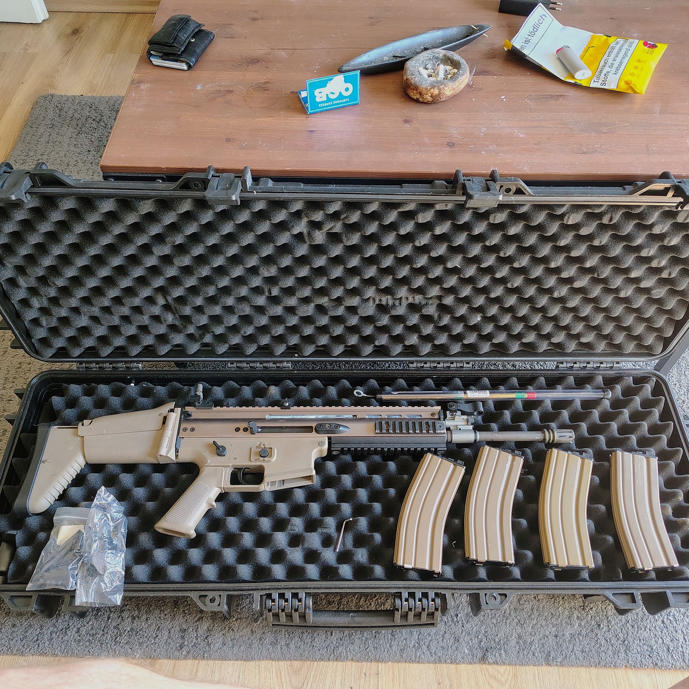 We Tech GBB Airsoft Scar L z Mod's