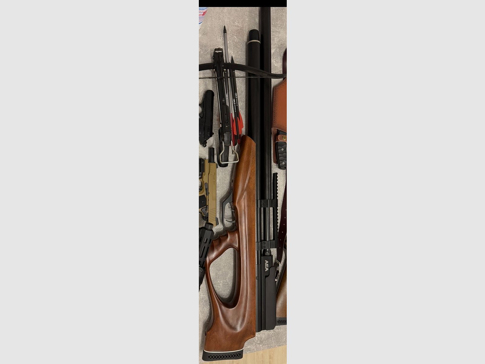 Vends une AEA Challenger « jamais utilisée/jamais tirée/emballage d'origine/kit d'exportation »