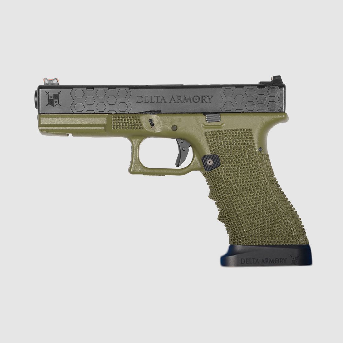 P03 GBB Airsoft Pistole mit Grip Stippling in Oliv | Delta Armory
