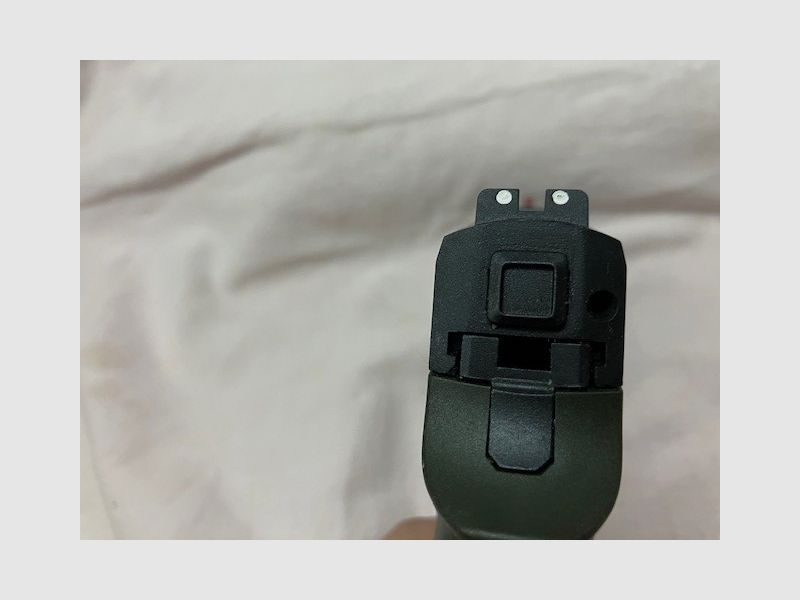 SIG SAUER P320 OD-GREEN, cal. 9mm P.A.K. PTB Nr. 1038