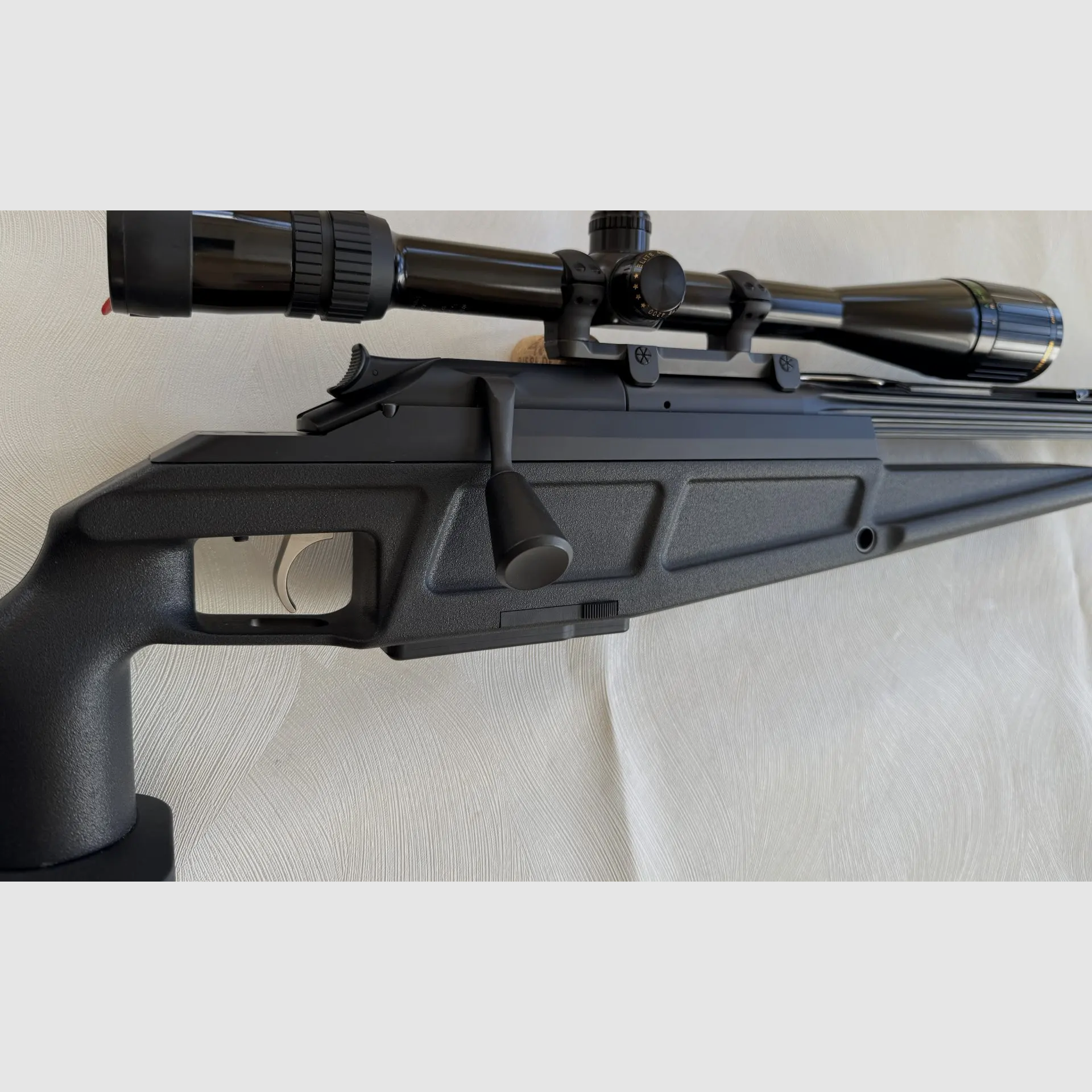 Blaser R93 LRS2 en calibre .308 Win. avec Bushnell Elite 6-24×40, image 8 sur 17