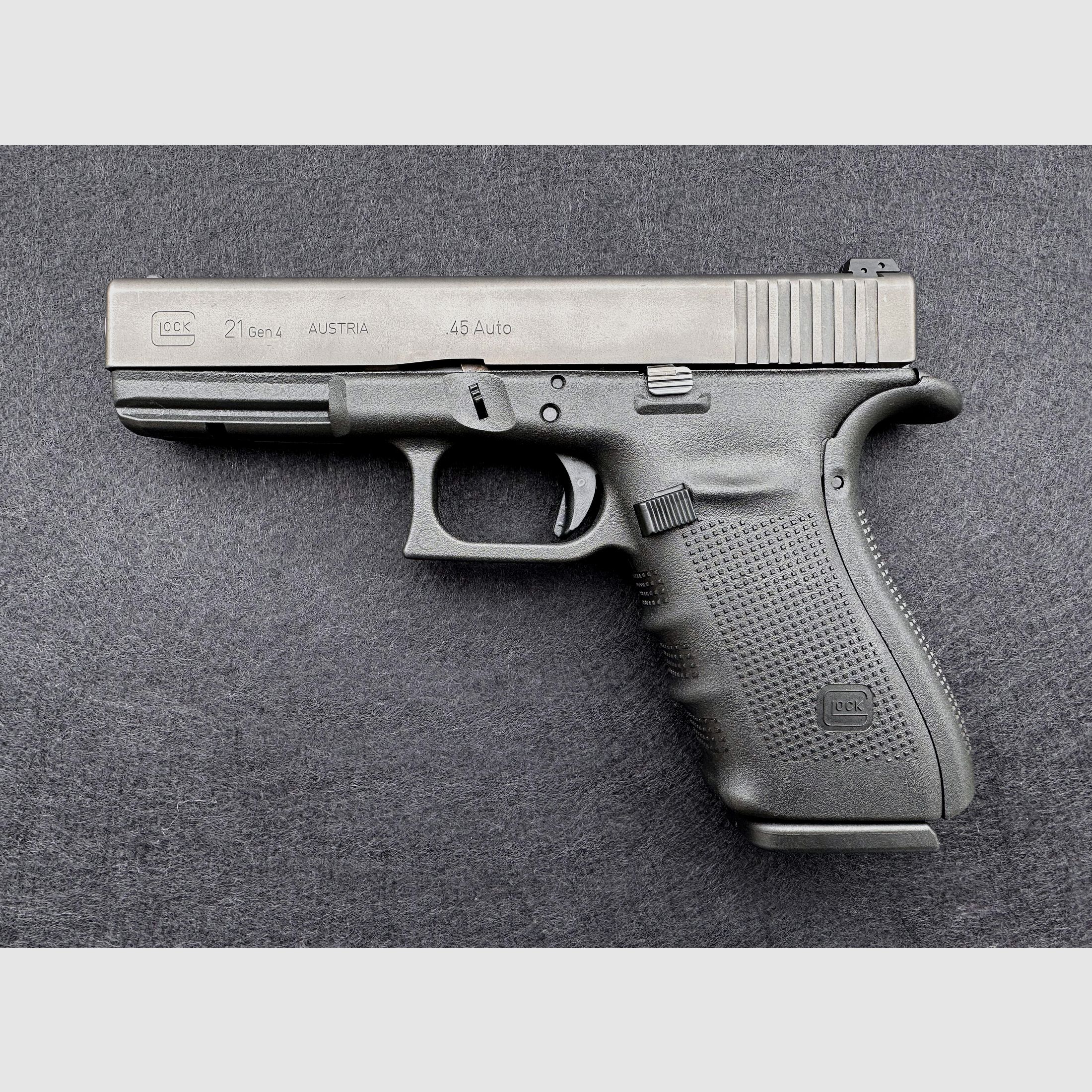 Glock 21 Gen4, .45 ACP – Neukauf beim Händler, nie benutzt