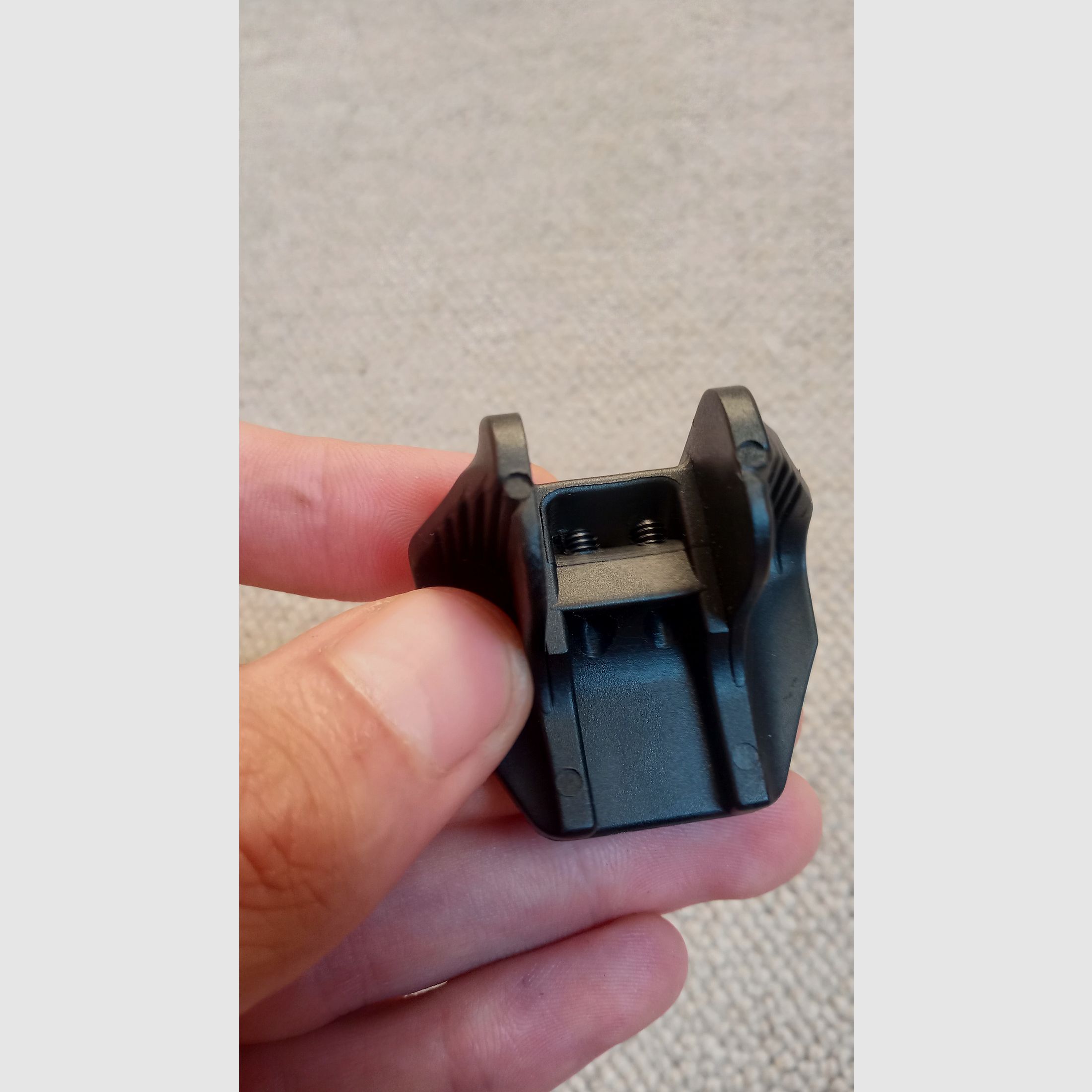 Leva del caricatore estesa CAA Quick-Release per AK47 / AK74 / AK-100 / Tacticool-cose che nessuno ha bisogno