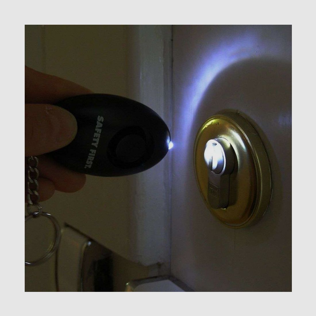 KH-Security – Persönlicher Alarm-Schlüsselanhänger -100 dB mit Karabiner, Bild 6 von 11
