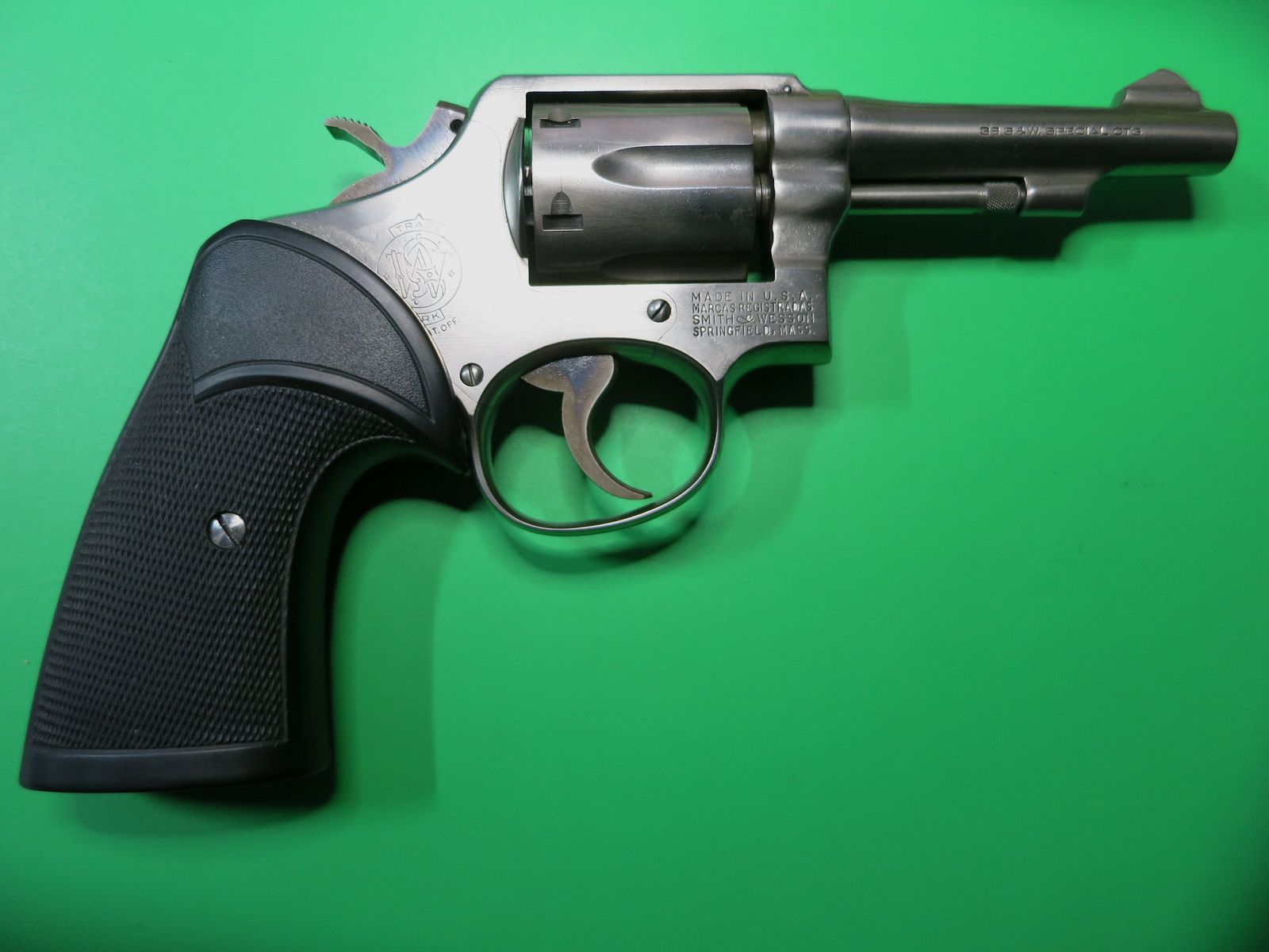 Smith & Wesson Mod. 10-5 (like Victory), .38 Special, 4" barrel, stainless steel, classic catch shot #82