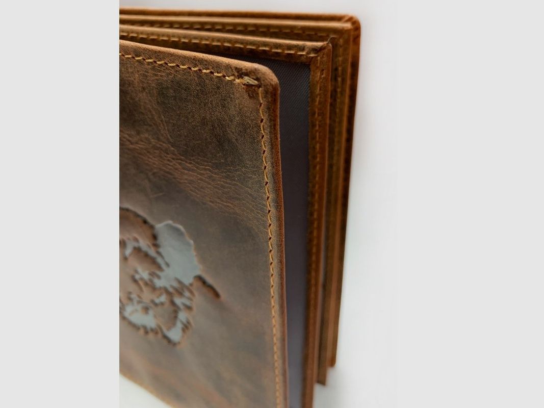 Farm-Land Astuccio per Licenza di Caccia Cervo Rosso