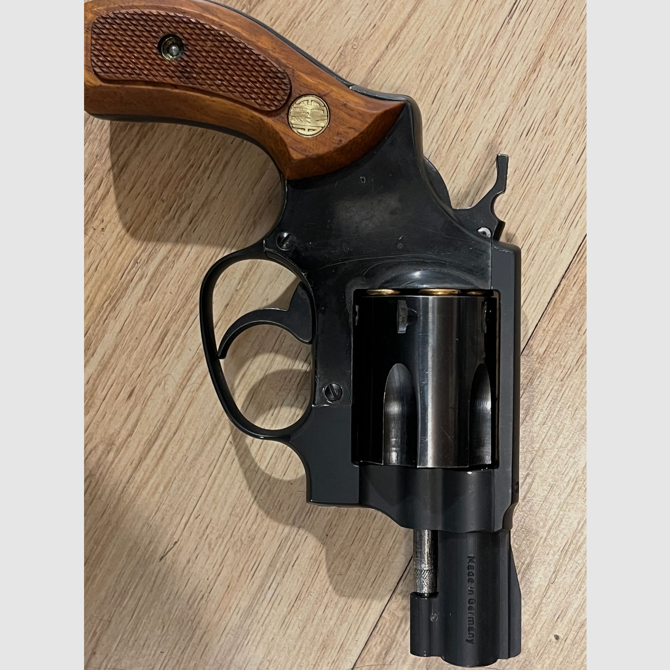 ERMA ER 66 M20 4mm, pero como pistola de fogueo PK