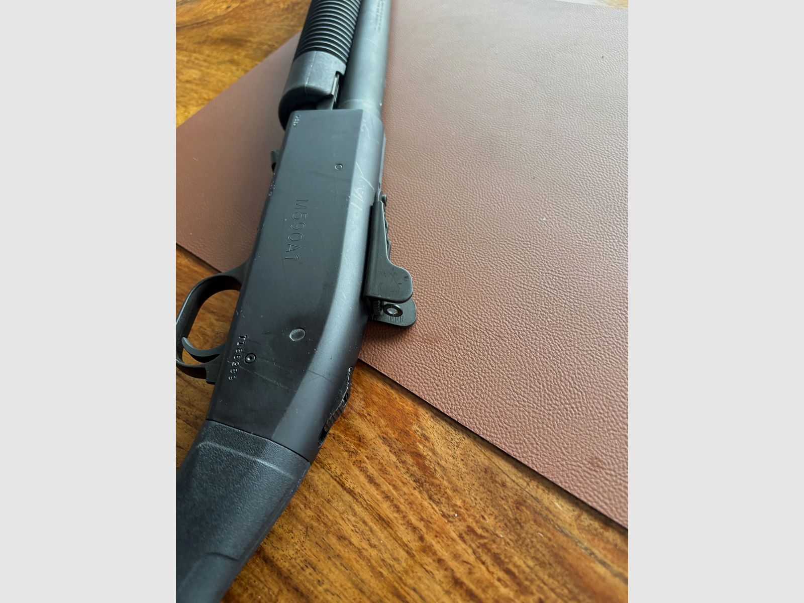 Mossberg M590A1 Repetierflinte Kaliber 12
