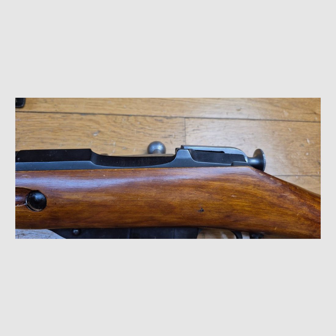 Mosin Nagant Gewehr 1891/30 – Vor-Kriegsqualität – Arsenal von Izhevsk 1926 – Achtkantiger Verschluss – Gewehrriemen und Bajonett – 100% Mono-Nummer – Wunderschöner Lauf – Ausgezeichneter Zustand – Das Mosin-Gewehr oder der Liebesbund von Sergej und Tatiana! – TBE++, Bild 32 von 39