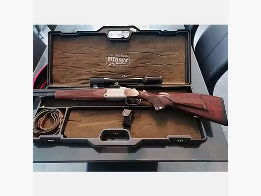 Blaser BBF 700/88 Prestige – .30 R Blaser / 12/70 mit Swarovski Habicht 2,2–9x42