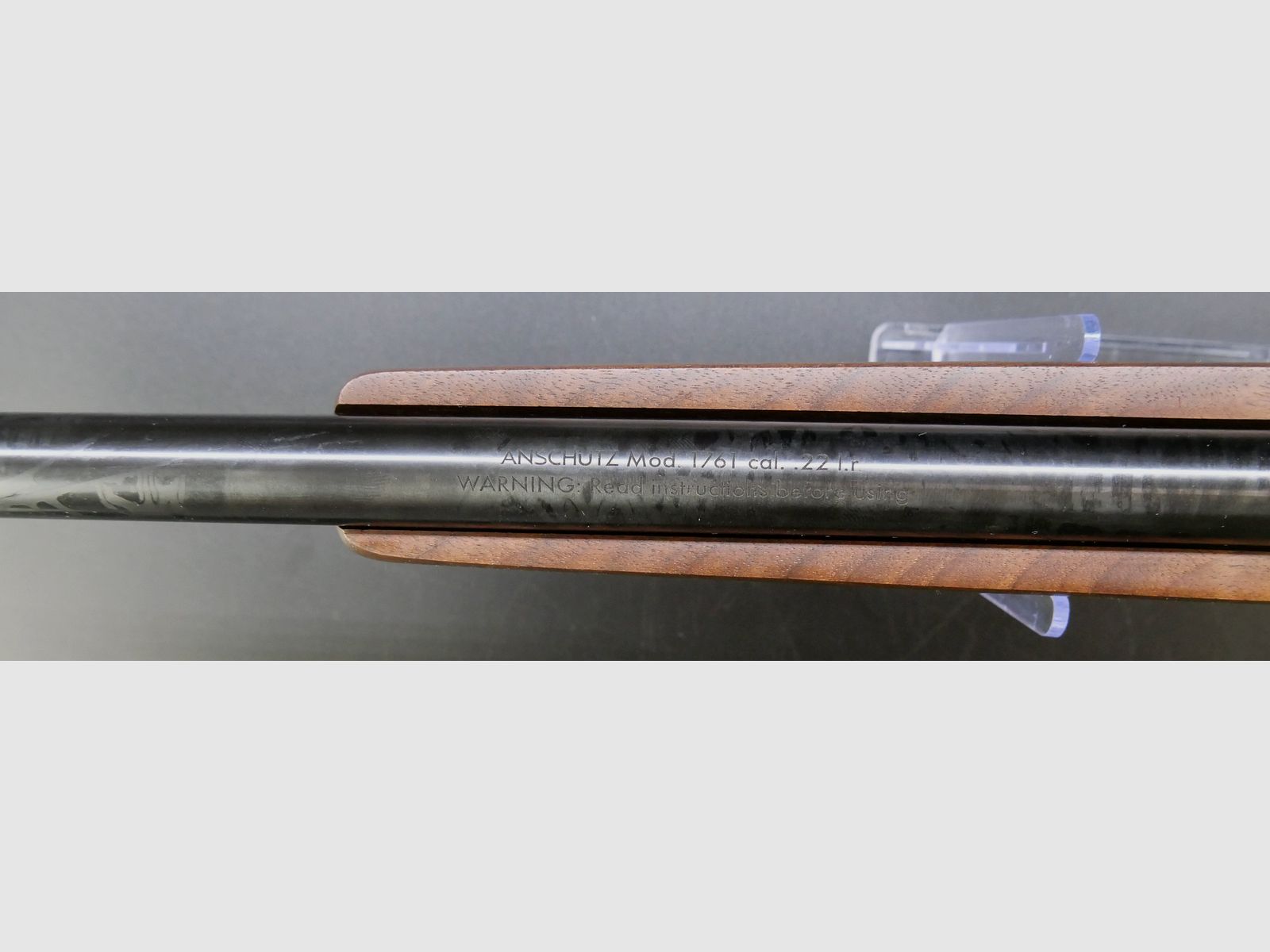 J.G. Anschütz 1761 D HB G-20 Nuss Classic Schaft .22 lr 457 mm LL KK-repetitiegeweer