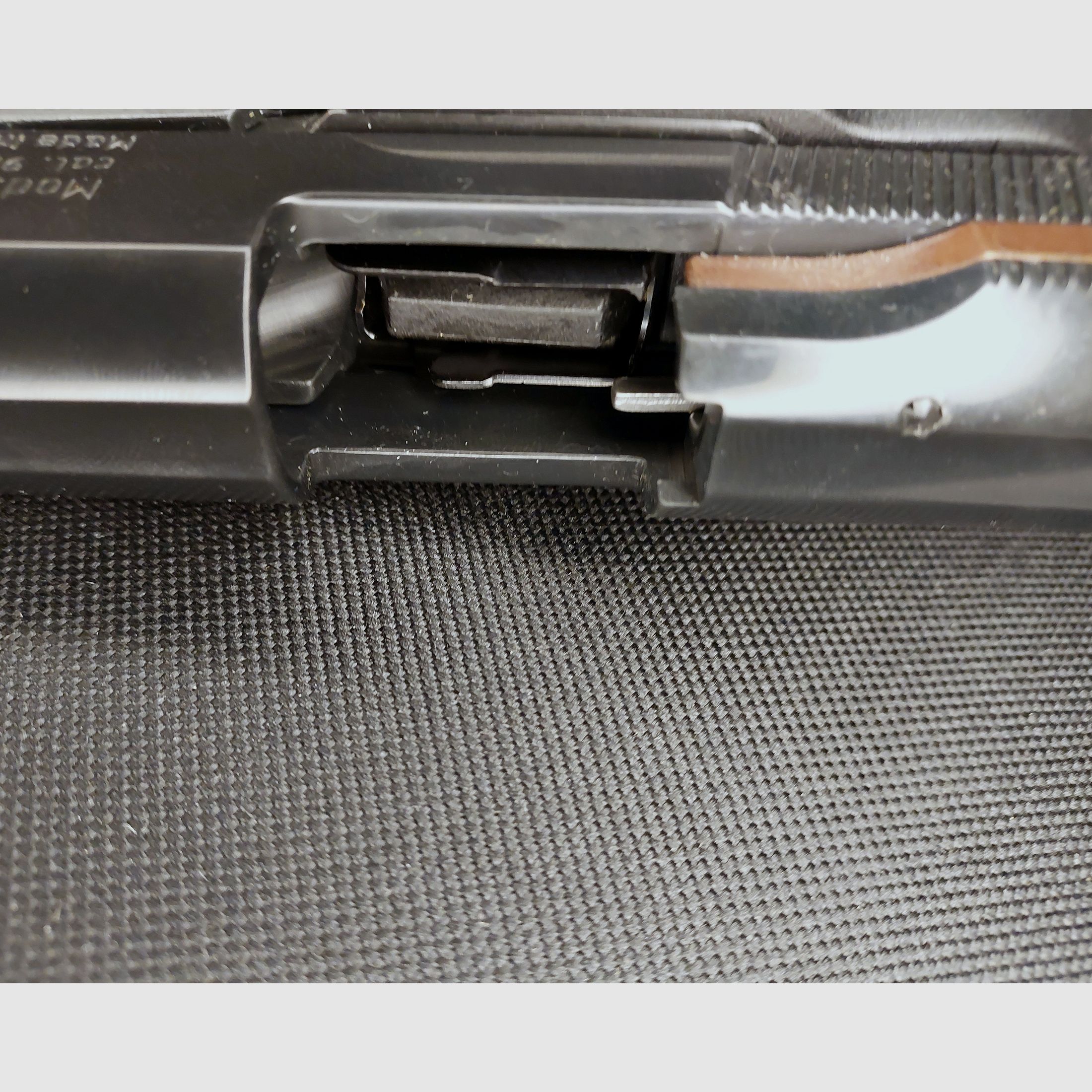 Walther P88-9 (P 88 Compact) blank firing pistol 9mm P.A.K. black (PTB 613)