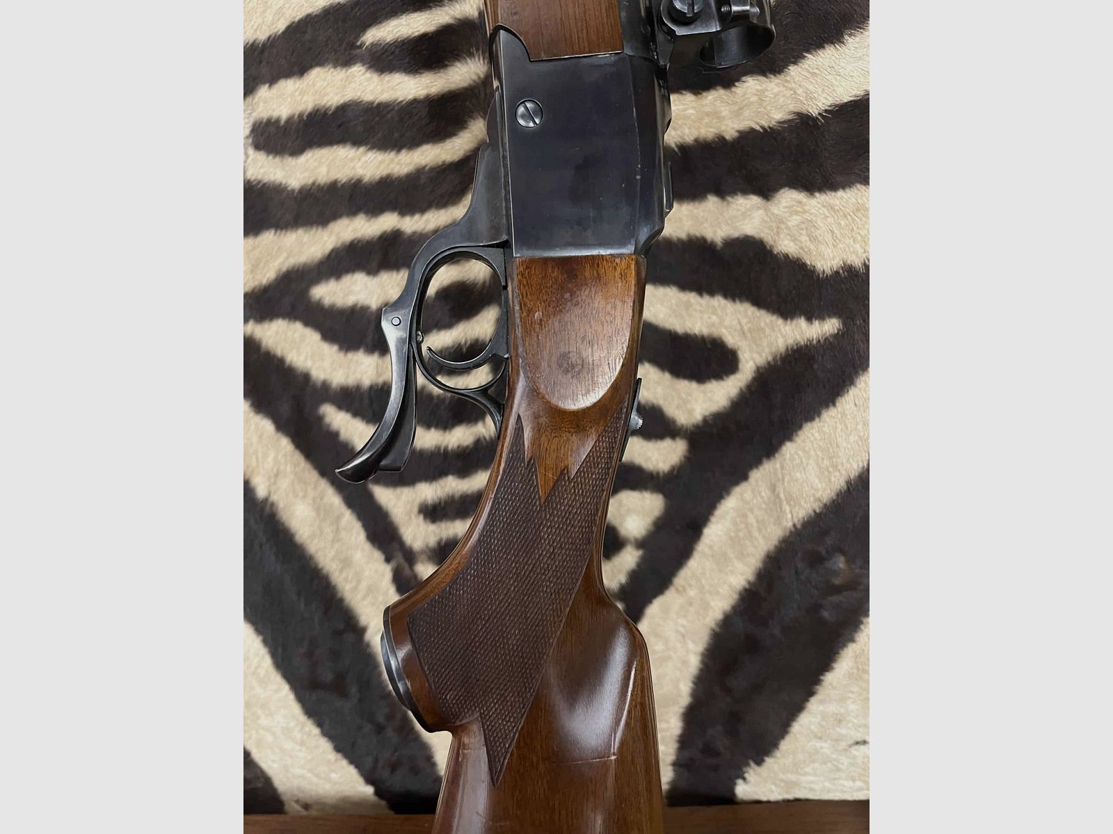 Ruger N°1 Kipplaufbüchse .243 Win – ca. 56 cm – feste Montage mit Ringen, Bild 10 von 12