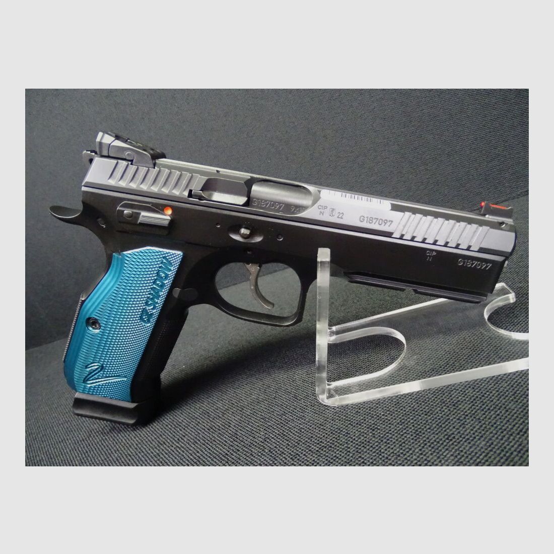 CZ Shadow ll blau