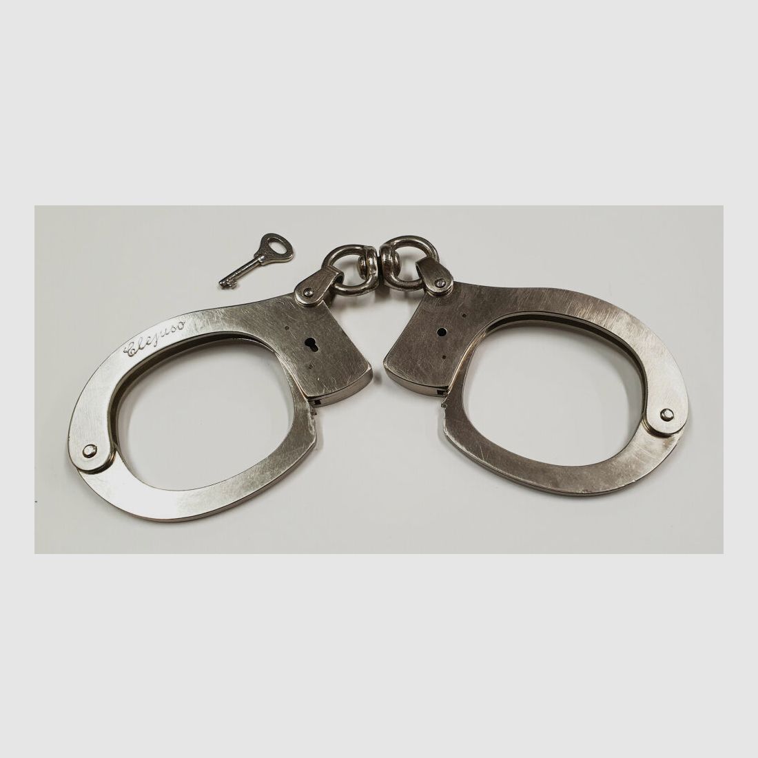 CLEJUSO Clemen & Jung e.K. Handfessel CLEJUSO No. 12 D , steel nickel plated Handschelle, Made in Germany, gebraucht