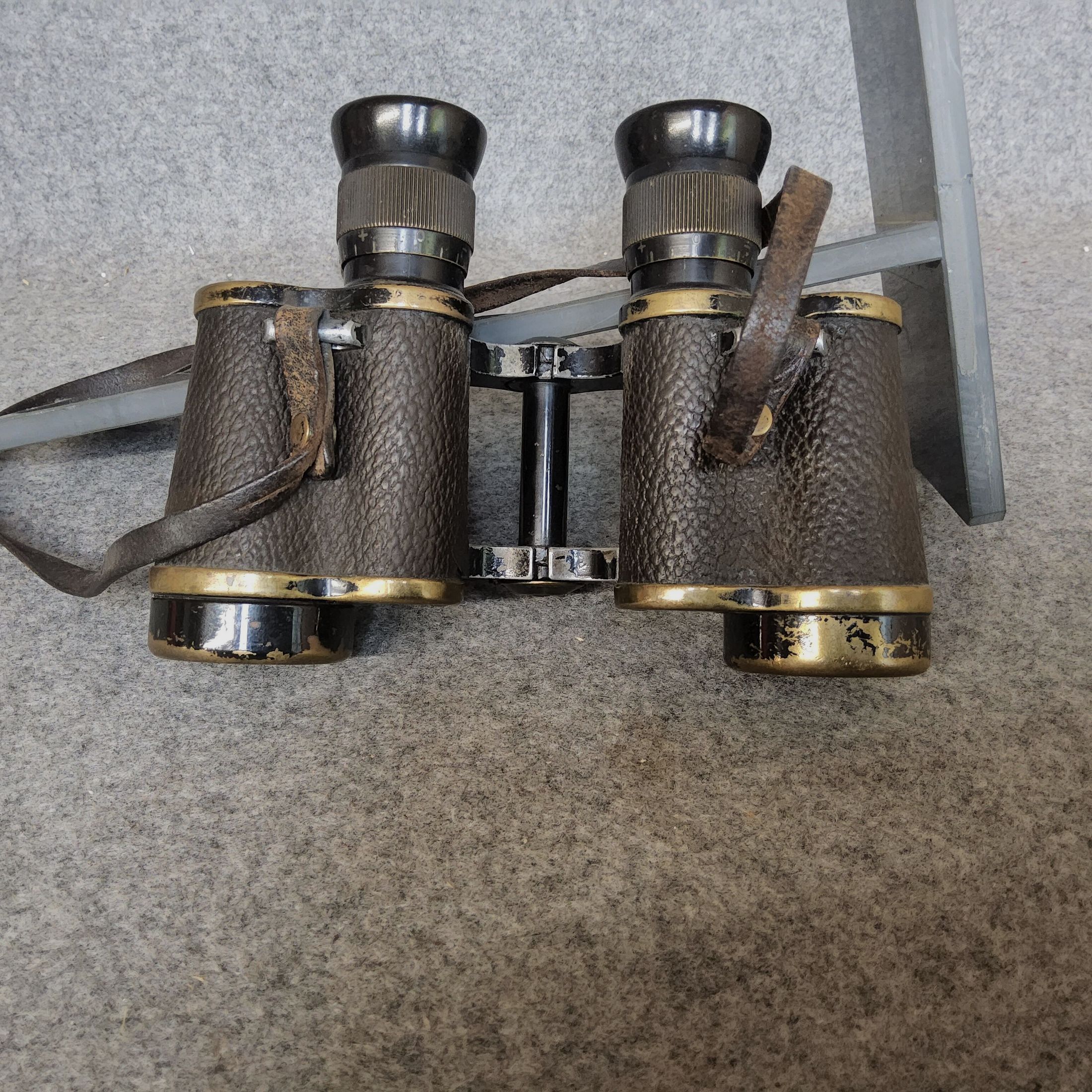 unknown service binoculars
