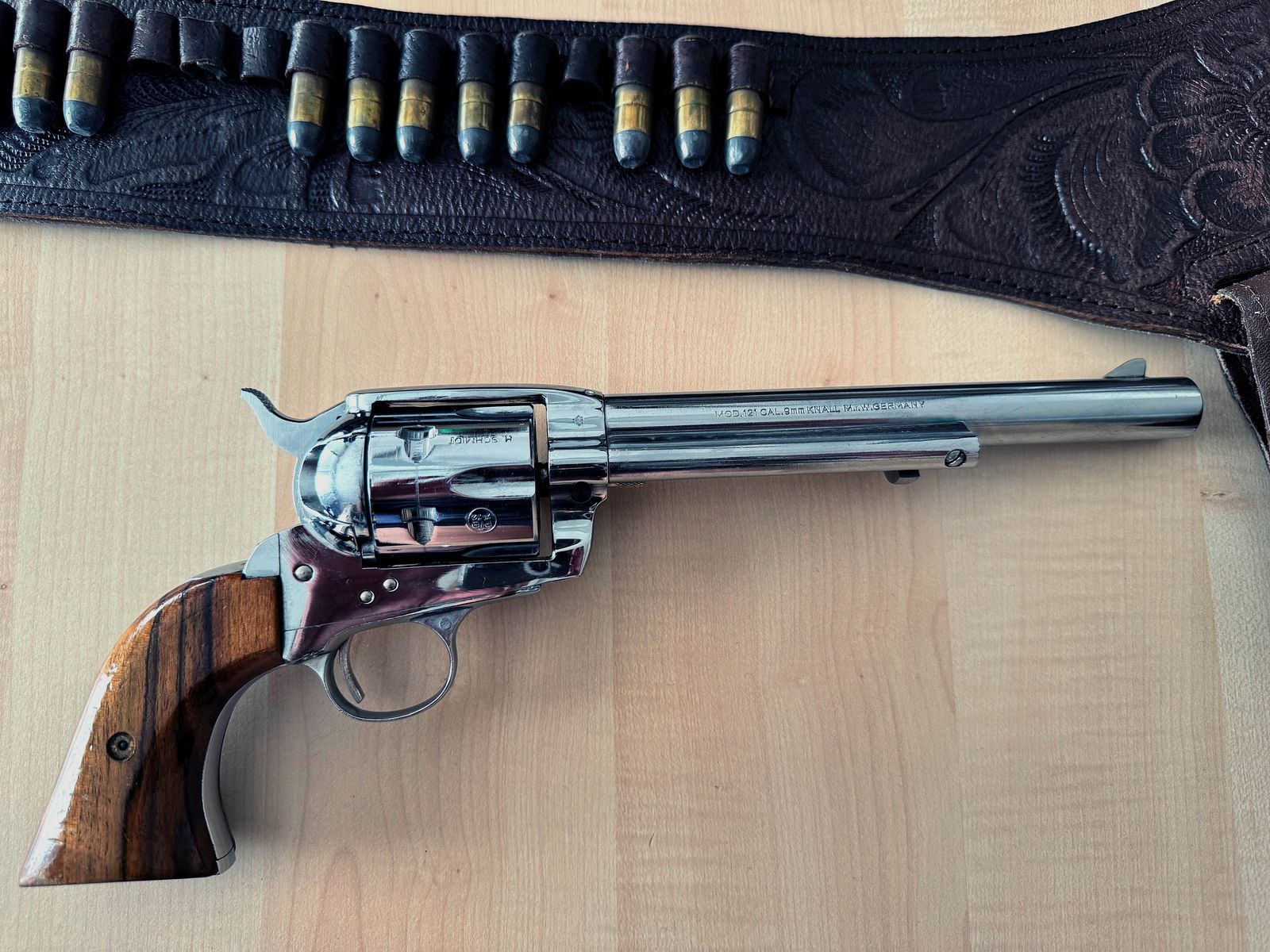 Verkaufe Peacemaker 9mm Knall 7" verchromt