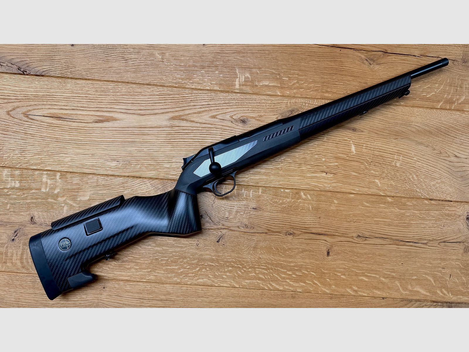 Blaser R8 mit FBT Carbonschaft Superergonomisch / .308 Win. / 47cm LL / M15x1 / TOP