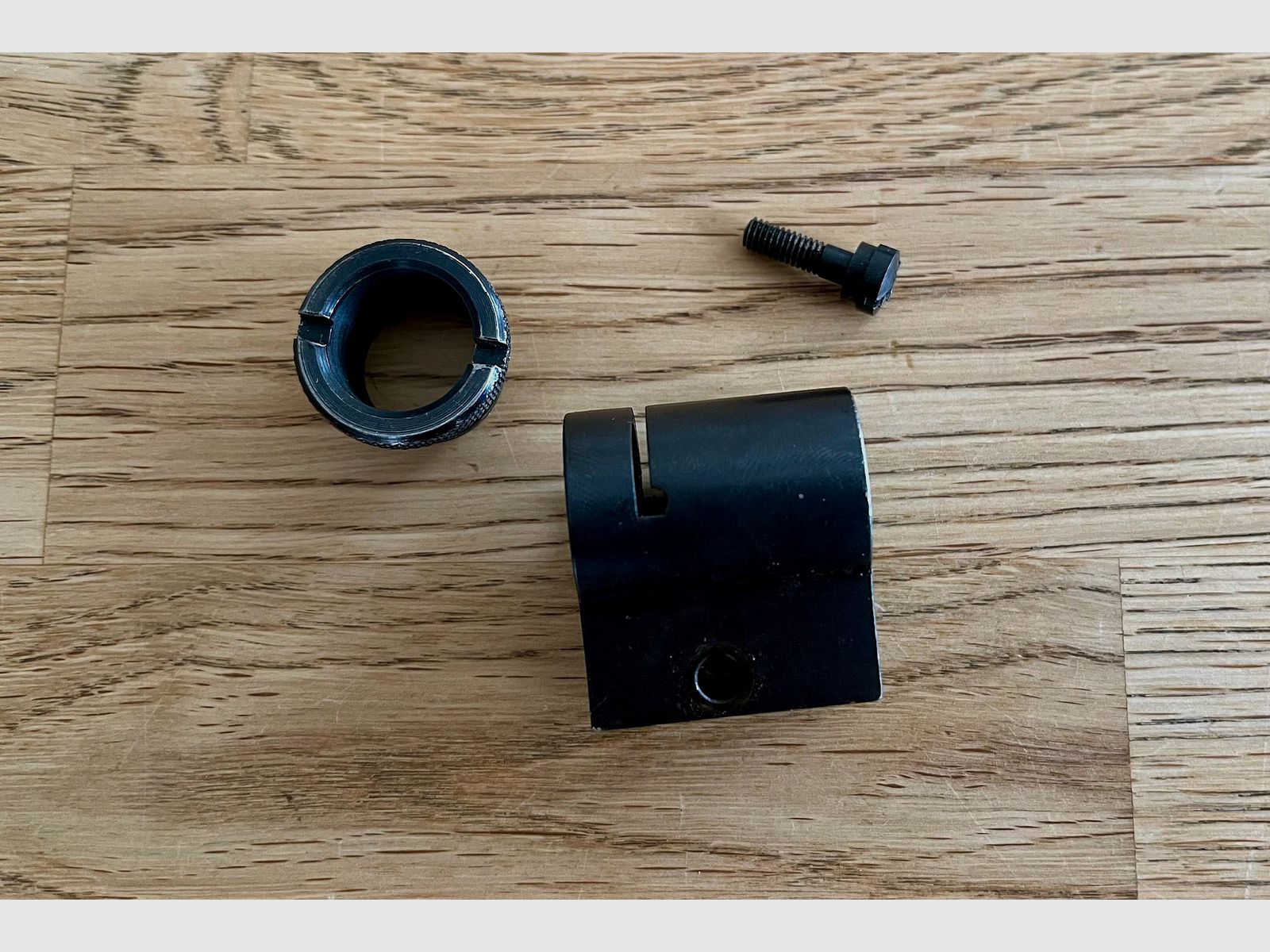 Haenel Suhl M150 Kornhalter mit Kornschraube und Klemmschraube Original DDR