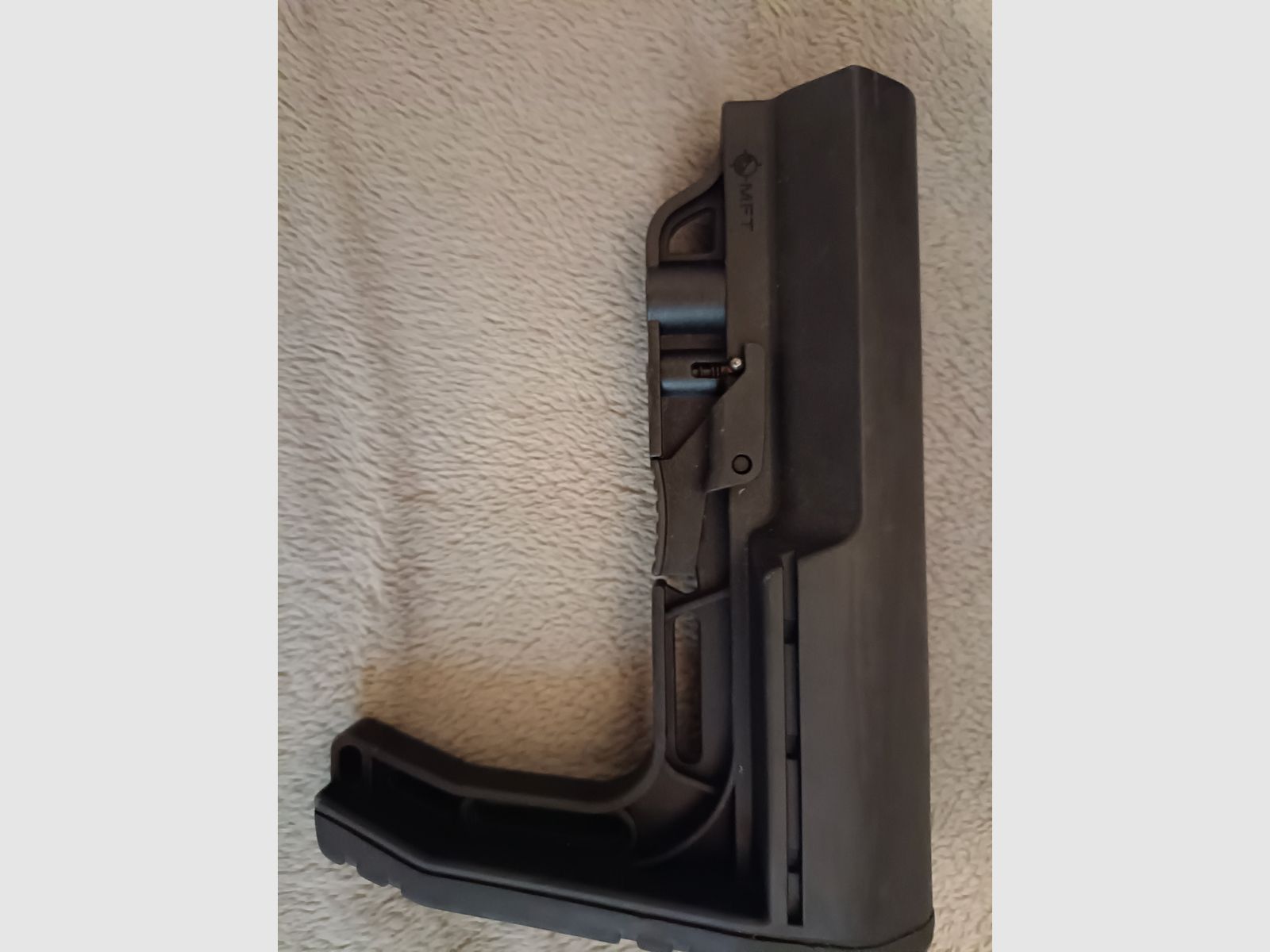 Schulterschaft AR 15 Milspec MFT