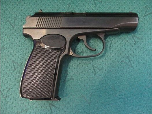 Pistole Makarov russisch 9mm Makarov mit Ersatzmagazin M