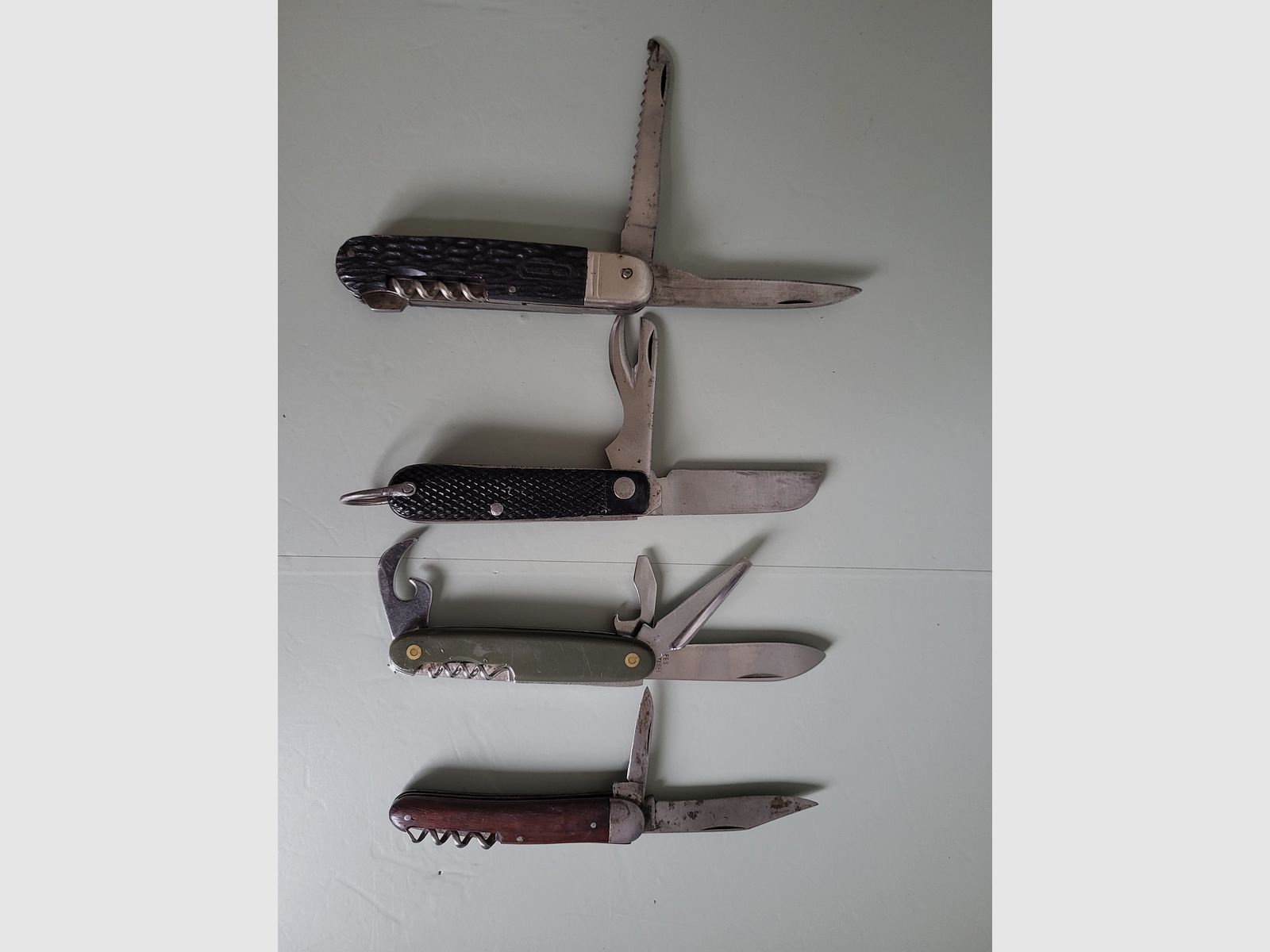 Militare - Soldati - Kriegsmarine Coltello da tasca - Coltello pieghevole - 2° G.M. - Germania - U.S - Inghilterra - anni 1943
