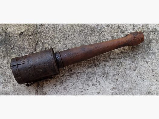 Granada de mano Stielhandgranate 16 original de la Primera Guerra Mundial