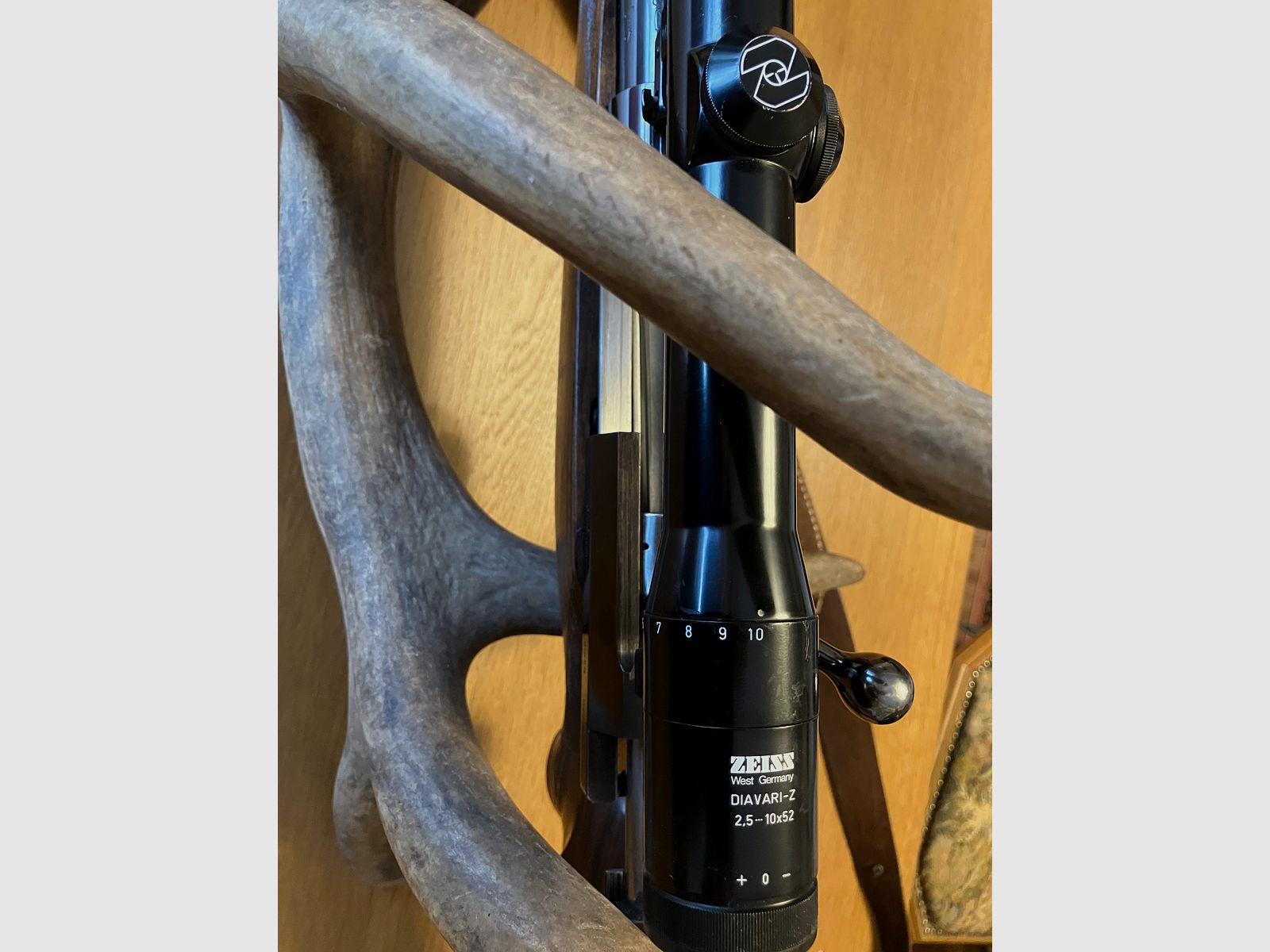 MAUSER 66 Kaliber 7mm Remington Magnum, ZF Zeiss 2,5 - 10x52, Sehr guter Zustand