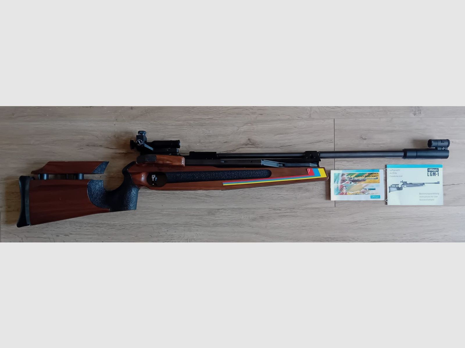 Karabinek pneumatyczny Walther LGM 1   Prawy - Lewy - Kolba 