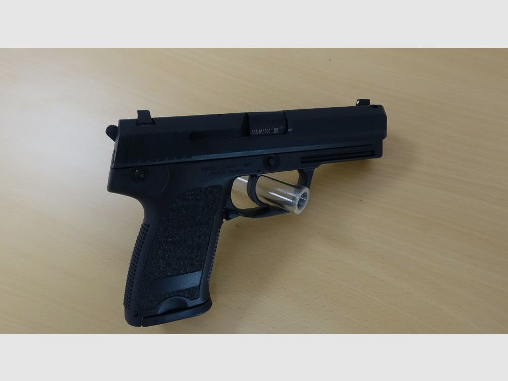 Heckler & Koch	 P 8 A 1