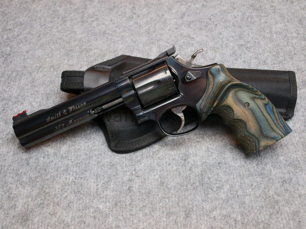 Smith & Wesson Smith & Wesson 586 - 4 Target Champion