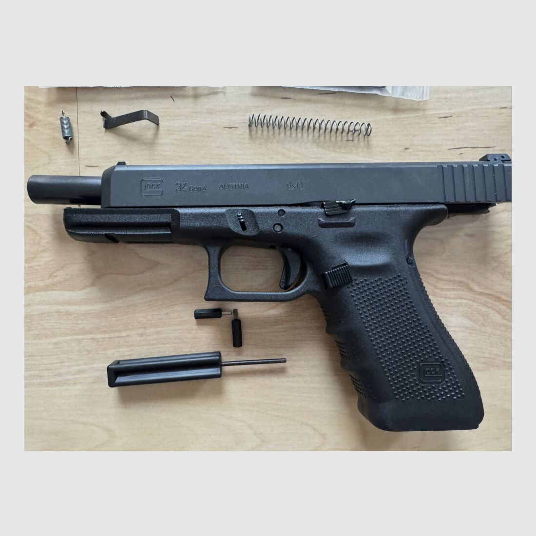 Glock 34 Gen4 inkl. ZEV Abzugstuningkit und OVP, Zubehör 9mm Luger 9x19