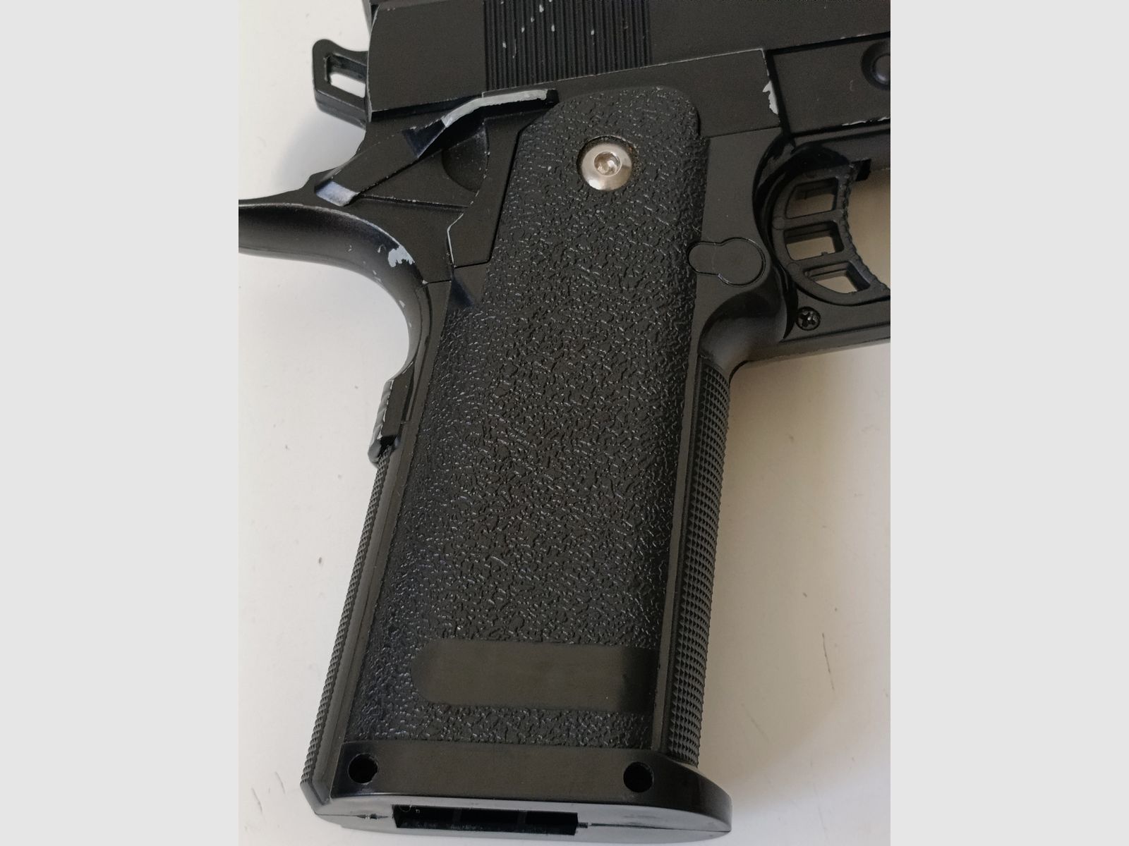 Pistol, airsoft, spring-powered