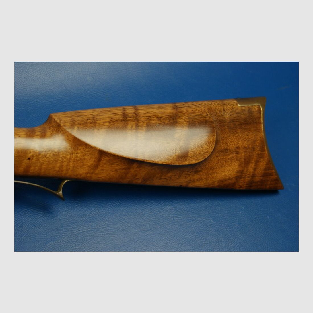 Fusil à percussion Plainsman 45 / .45 (poudre noire)