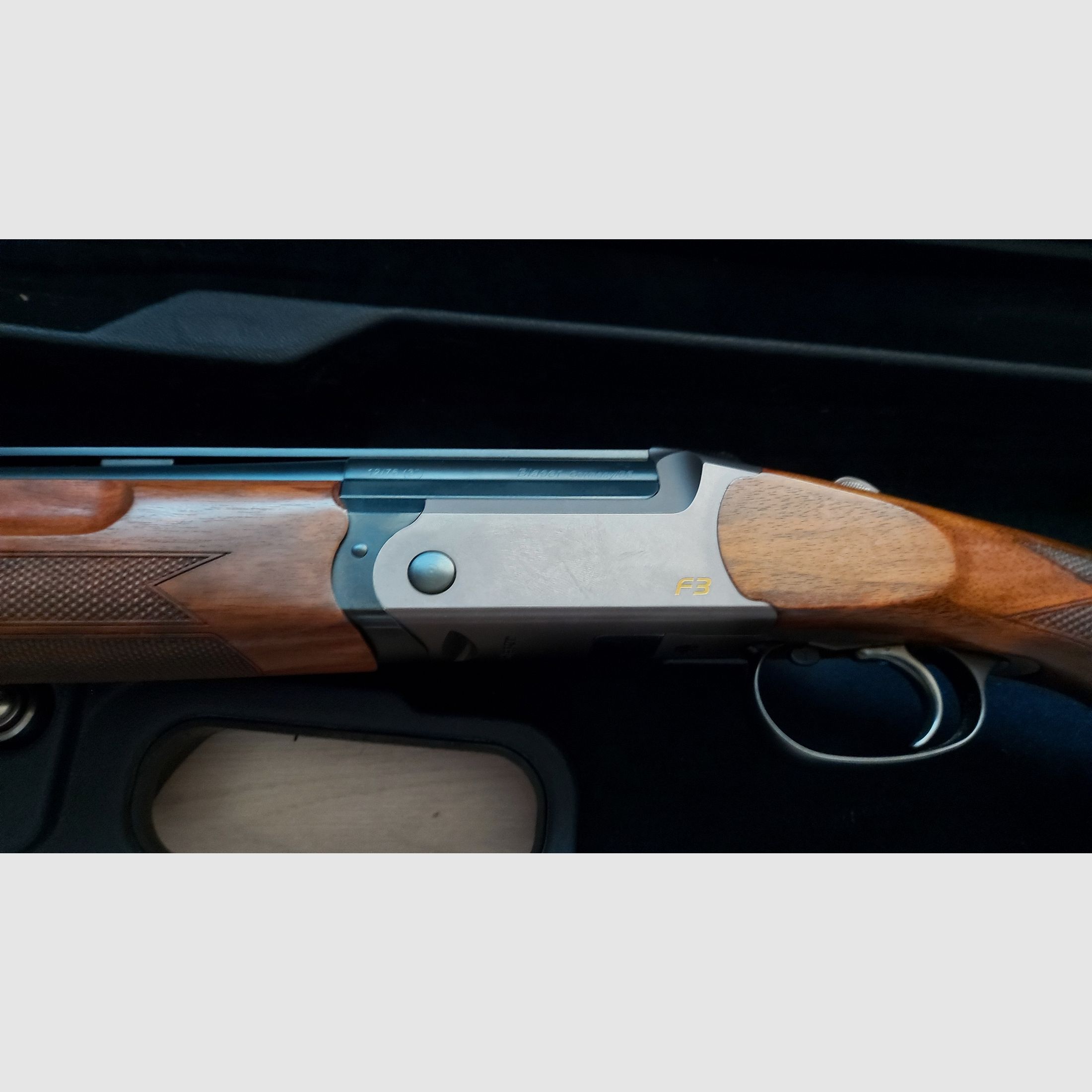 Blaser F3 Competition Cal. 12 – condizioni molto buone – valigia & Briley Chokes
