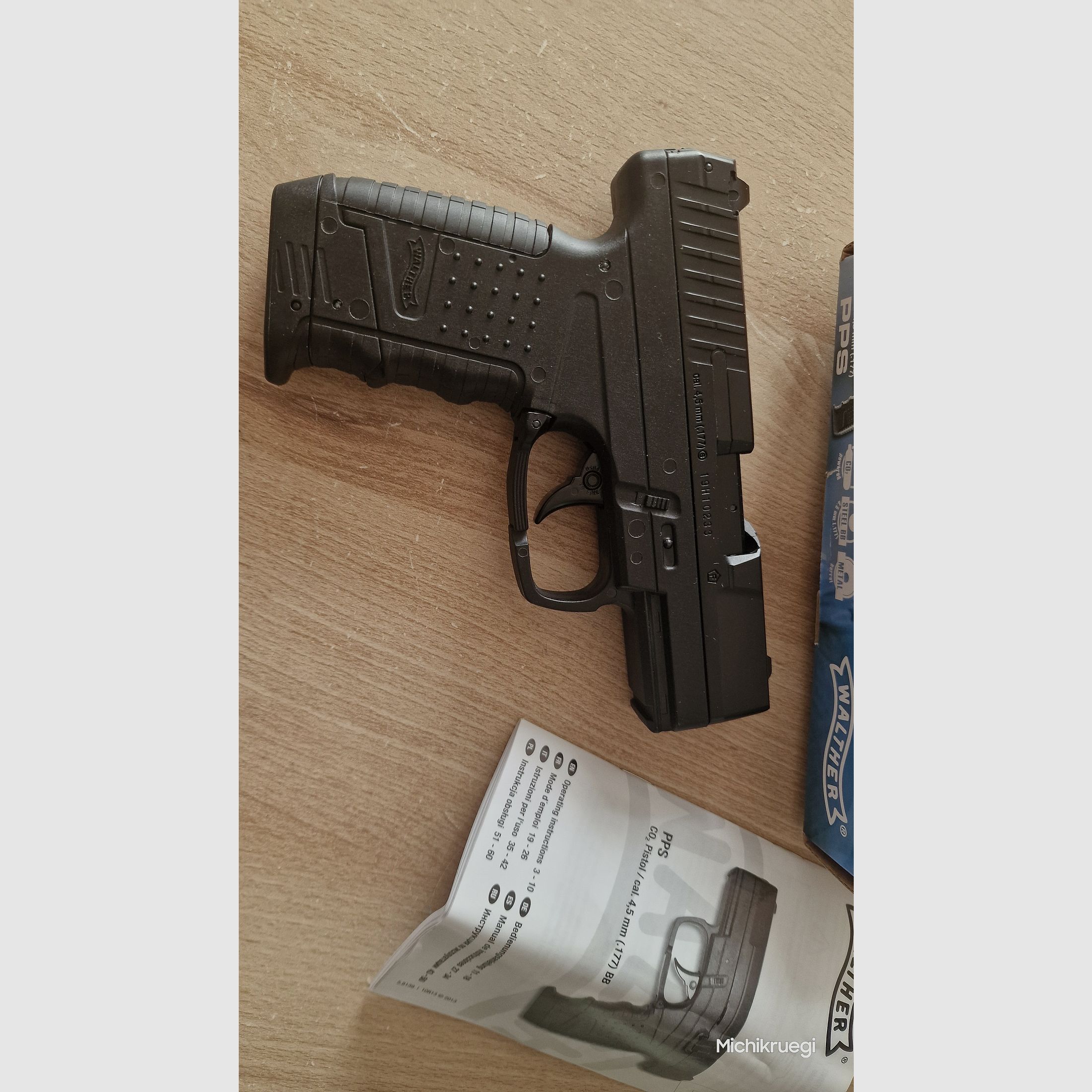 Walther PPS , Co2 , 4,5mm BB